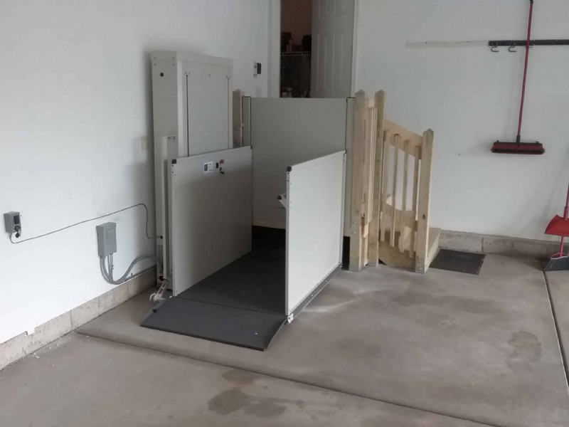 wheelchair lift installed in garage in Woodstock IL to provide home access
