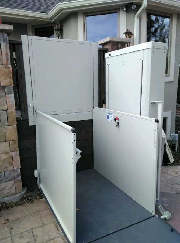 wheelchair platform lift installed in Fort Collins CO by Lifeway Mobility